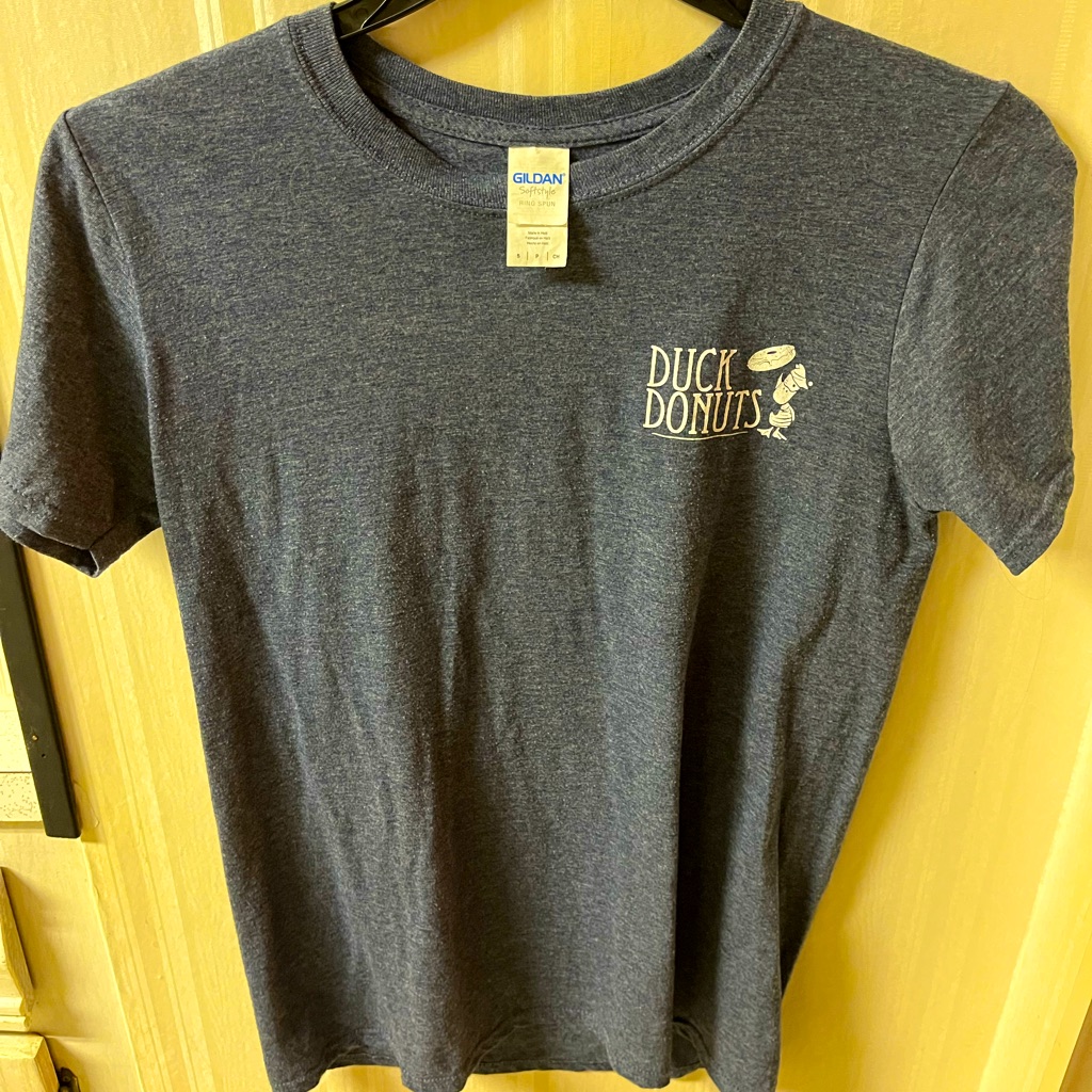 Duck Donuts BlueishGray Adult Sm ShortSleeved TShirt Gildan Brand